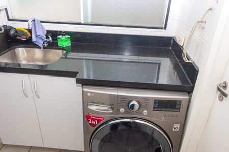 Apartamento à venda com 117m², 4 quartos e 2 vagasCozinha e Área de Serviço