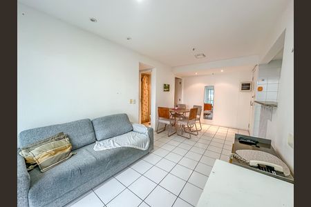 Apartamento para alugar com 62m², 2 quartos e 1 vagaSala