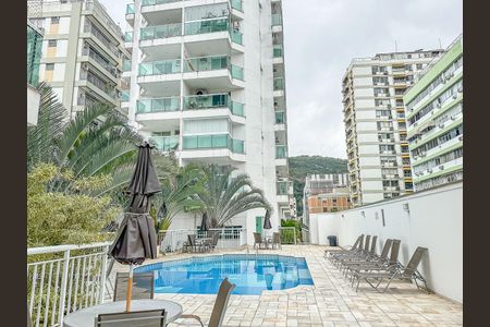 Apartamento para alugar com 62m², 2 quartos e 1 vagaÁrea comum