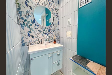 Apartamento para alugar com 62m², 2 quartos e 1 vagaBanheiro Social