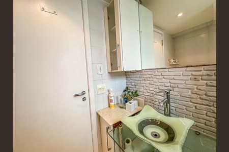 Apartamento para alugar com 62m², 2 quartos e 1 vagaBanheiro/Suite