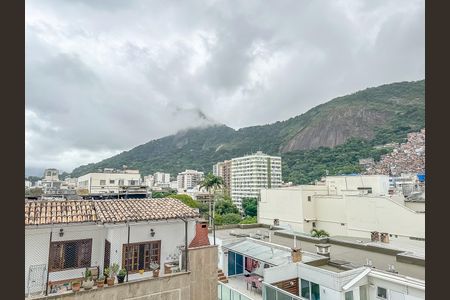 Apartamento para alugar com 62m², 2 quartos e 1 vagaSacada/Suite 