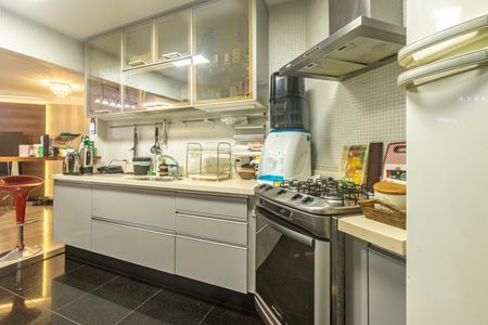 Apartamento à venda com 122m², 3 quartos e 2 vagasCozinha