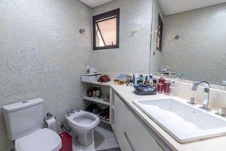 Apartamento à venda com 122m², 3 quartos e 2 vagasBanheiro da Suíte 
