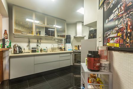 Apartamento à venda com 122m², 3 quartos e 2 vagasCozinha