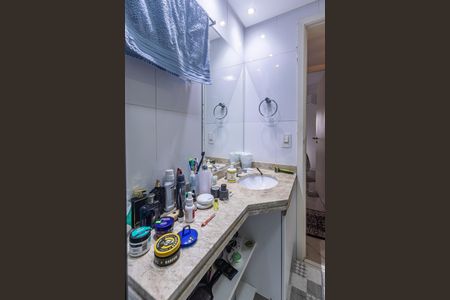 Apartamento à venda com 122m², 3 quartos e 2 vagasBanheiro Social