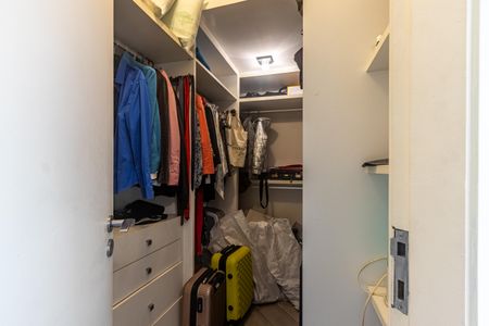 Apartamento à venda com 122m², 3 quartos e 2 vagasSuíte