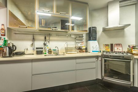 Apartamento à venda com 122m², 3 quartos e 2 vagasCozinha