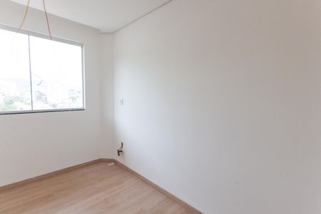 Apartamento à venda com 82m², 2 quartos e 1 vagaQuarto 2