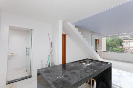 Apartamento à venda com 82m², 2 quartos e 1 vagaSala/Cozinha