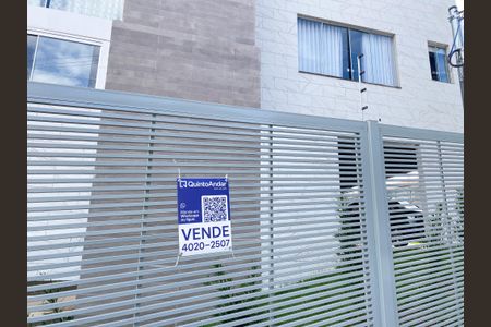 Apartamento à venda com 82m², 2 quartos e 2 vagasPlaquinha 