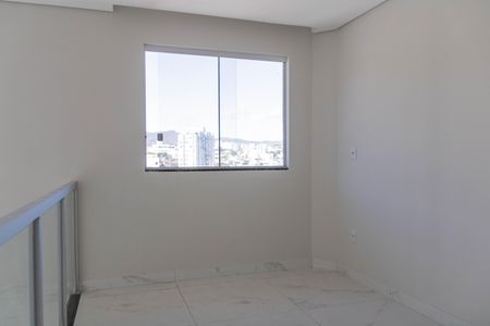 Apartamento à venda com 82m², 2 quartos e 2 vagas Apartamento à venda com 82m², 2 quartos e 2 vagasSuíte
