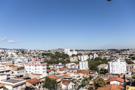 Apartamento à venda com 82m², 2 quartos e 2 vagas Apartamento à venda com 82m², 2 quartos e 2 vagasVista da Suíte
