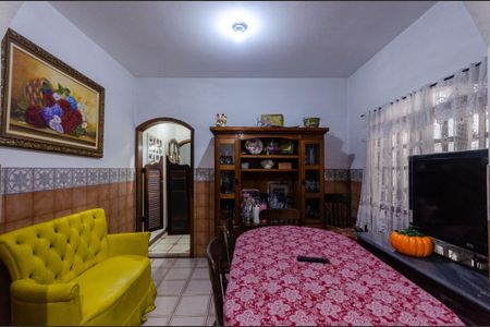 Casa para alugar com 203m², 4 quartos e 2 vagas Casa para alugar com 203m², 4 quartos e 2 vagasCozinha