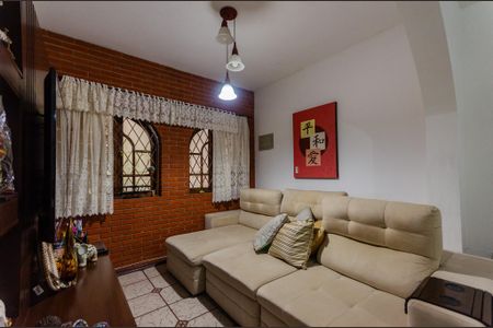 Casa para alugar com 203m², 4 quartos e 2 vagas Casa para alugar com 203m², 4 quartos e 2 vagasSala