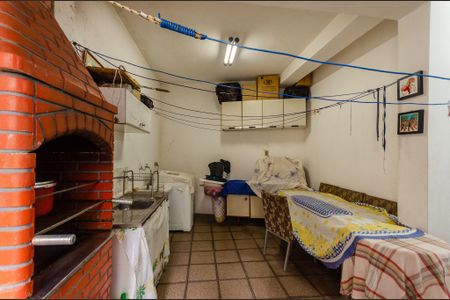 Casa para alugar com 203m², 4 quartos e 2 vagas Casa para alugar com 203m², 4 quartos e 2 vagasÁrea de Serviço