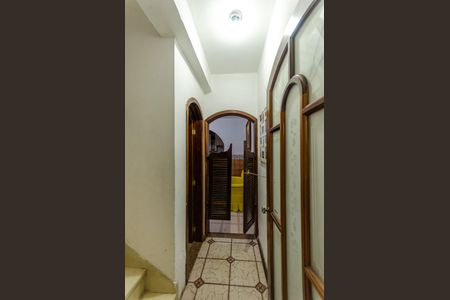 Casa para alugar com 203m², 4 quartos e 2 vagas Casa para alugar com 203m², 4 quartos e 2 vagasCorredor