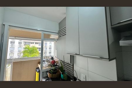 Apartamento à venda com 64m², 2 quartos e 1 vaga Apartamento à venda com 64m², 2 quartos e 1 vagaÁrea de Serviço