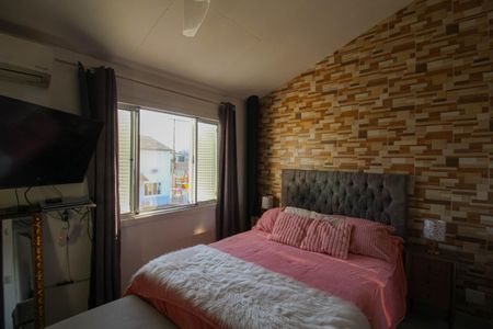 Casa de condomínio à venda com 100m², 3 quartos e 2 vagasSuíte