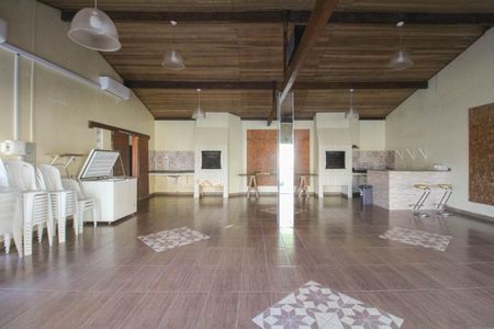 Casa de condomínio à venda com 100m², 3 quartos e 2 vagasÁrea comum - Salão de festas