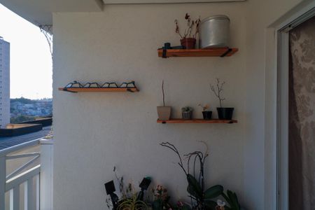 Apartamento à venda com 97m², 3 quartos e 2 vagas Apartamento à venda com 97m², 3 quartos e 2 vagasVaranda