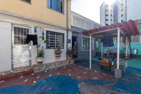 Casa à venda com 350m², 3 quartos e 2 vagasQuintal