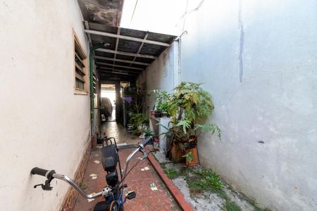 Casa à venda com 350m², 3 quartos e 2 vagasCorredor de Entrada