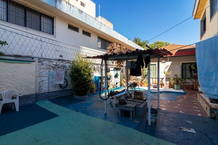 Casa à venda com 350m², 3 quartos e 2 vagasQuintal