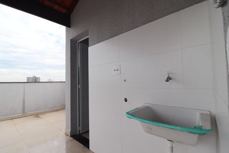 Apartamento à venda com 102m², 2 quartos e 1 vagaÁrea de Serviço