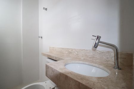 Apartamento à venda com 102m², 2 quartos e 1 vagaBanheiro 2