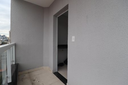 Apartamento à venda com 102m², 2 quartos e 1 vagaVaranda Cozinha