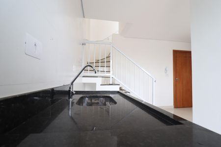 Apartamento à venda com 102m², 2 quartos e 1 vagaCozinha