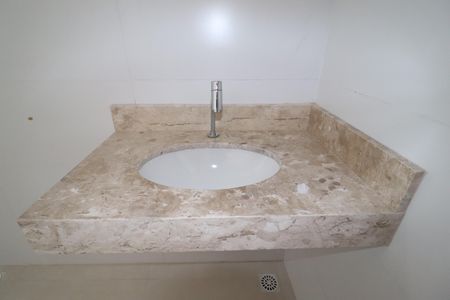 Apartamento à venda com 102m², 2 quartos e 1 vagaBanheiro da Suíte