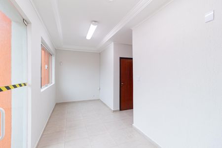 Casa à venda com 233m², 6 quartos e 2 vagas Casa à venda com 233m², 6 quartos e 2 vagasSala