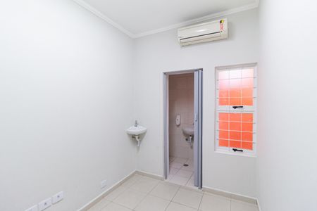 Casa à venda com 233m², 6 quartos e 2 vagas Casa à venda com 233m², 6 quartos e 2 vagasSuíte 1