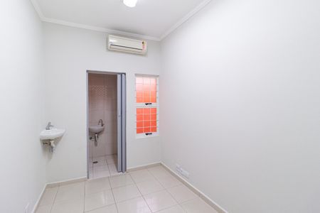 Casa à venda com 233m², 6 quartos e 2 vagas Casa à venda com 233m², 6 quartos e 2 vagasSuíte 1