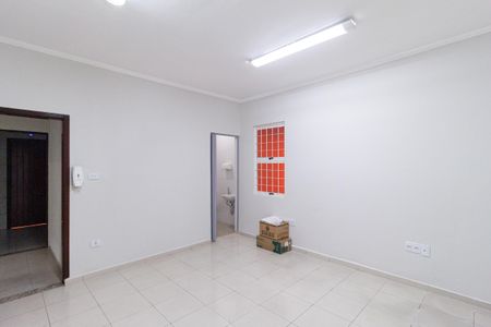 Casa à venda com 233m², 6 quartos e 2 vagas Casa à venda com 233m², 6 quartos e 2 vagasSuíte 4