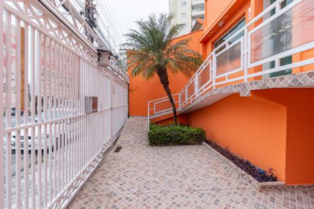 Casa à venda com 233m², 6 quartos e 2 vagas Casa à venda com 233m², 6 quartos e 2 vagasGaragem