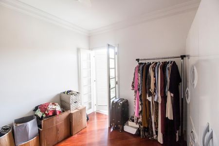 Casa de condomínio para alugar com 268m², 3 quartos e 3 vagasQuarto 