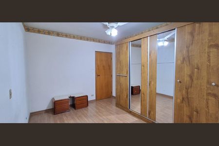 Casa à venda com 128m², 2 quartos e 2 vagas Casa à venda com 128m², 2 quartos e 2 vagasQuarto 1