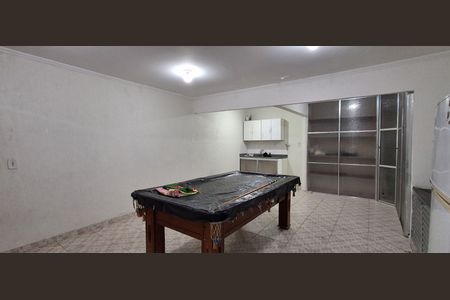 Casa à venda com 128m², 2 quartos e 2 vagas Casa à venda com 128m², 2 quartos e 2 vagasÁrea comum