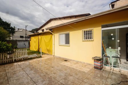 Casa à venda com 92m², 2 quartos e 3 vagas Casa à venda com 92m², 2 quartos e 3 vagasQuintal