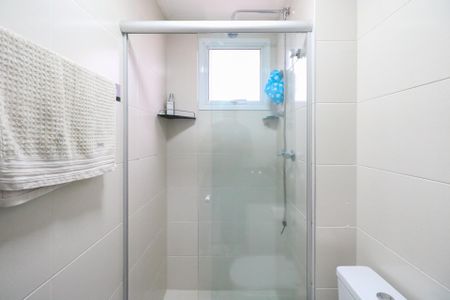 Apartamento à venda com 107m², 3 quartos e 2 vagas Apartamento à venda com 107m², 3 quartos e 2 vagasBanheiro da Suíte