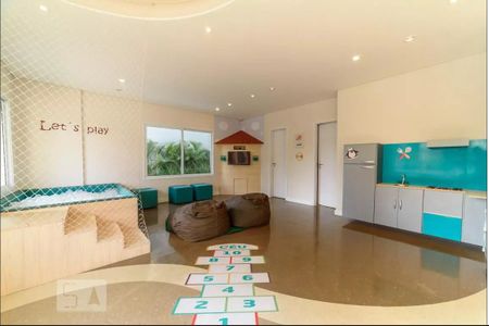 Apartamento à venda com 107m², 3 quartos e 2 vagas Apartamento à venda com 107m², 3 quartos e 2 vagasÁrea comum - Brinquedoteca