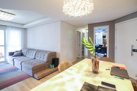Apartamento à venda com 107m², 3 quartos e 2 vagas Apartamento à venda com 107m², 3 quartos e 2 vagasSala de Jantar