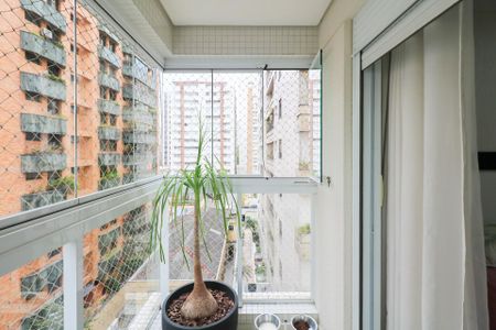 Apartamento à venda com 107m², 3 quartos e 2 vagas Apartamento à venda com 107m², 3 quartos e 2 vagasVaranda da Suíte