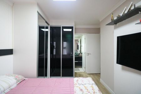 Apartamento à venda com 107m², 3 quartos e 2 vagas Apartamento à venda com 107m², 3 quartos e 2 vagasSuíte