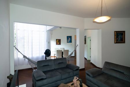Apartamento à venda com 120m², 2 quartos e 1 vaga Apartamento à venda com 120m², 2 quartos e 1 vagaSala