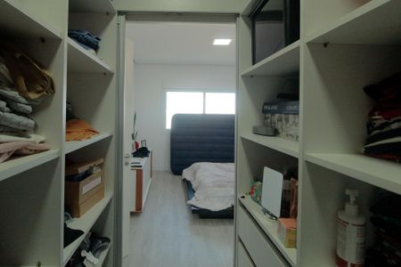 Apartamento à venda com 110m², 3 quartos e 2 vagasCloset da suíte