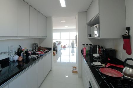 Apartamento à venda com 110m², 3 quartos e 2 vagasCozinha